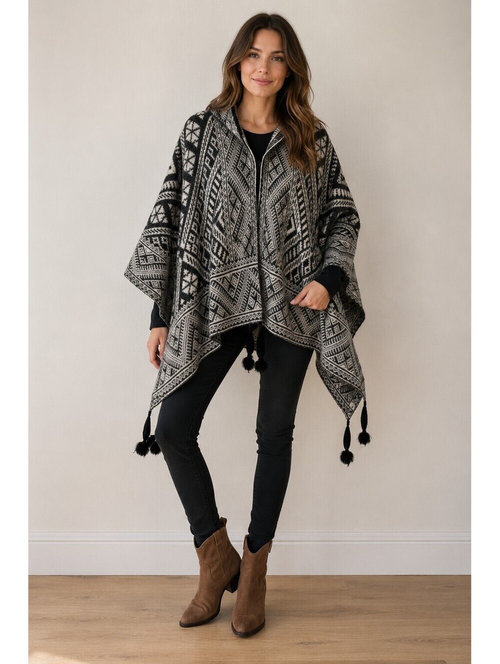 SOL Alpaca 100% Baby Alpaca Hooded Poncho Cape Gray Black Andean Tassel Fringe